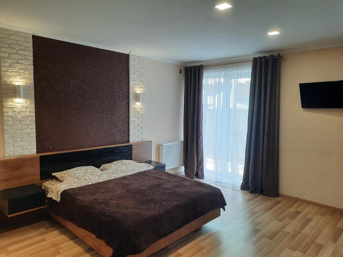 Apartment Podobovo-ivano-frankivsk.com Iwano-Frankiwsk